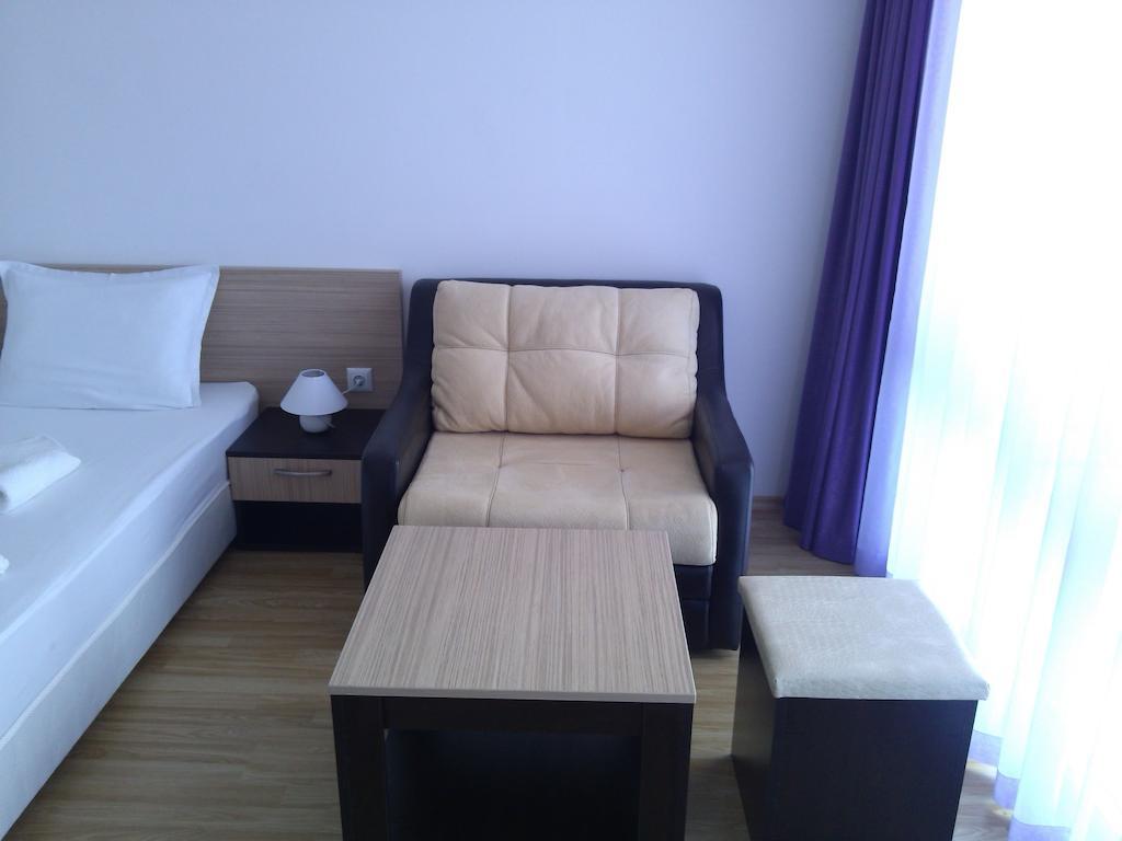 Villa Lazuren Bryag 2 Tschernomorez Zimmer foto
