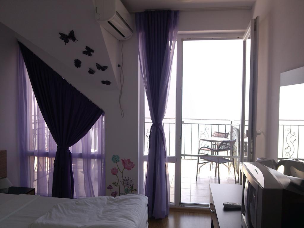 Villa Lazuren Bryag 2 Tschernomorez Zimmer foto
