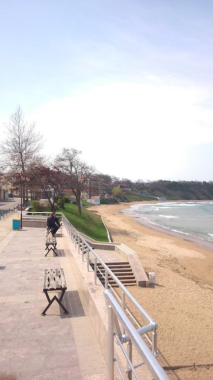 Villa Lazuren Bryag 2 Tschernomorez Exterior foto